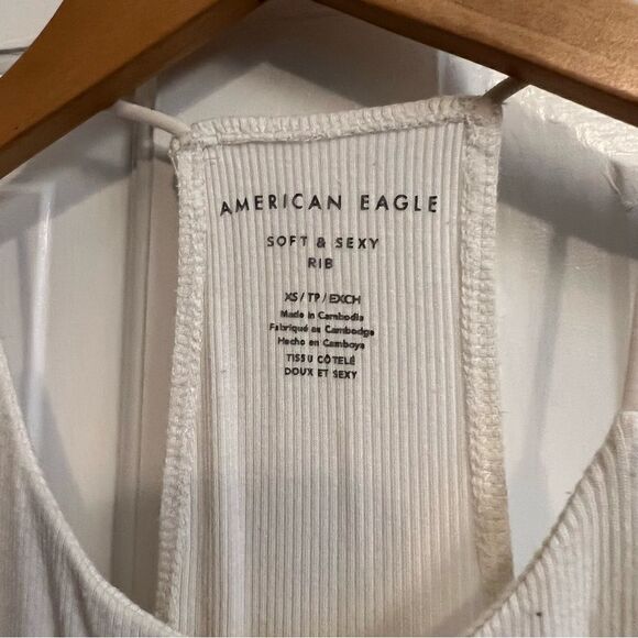 American eagle soft & sexy white tank top - Picture 4 of 6
